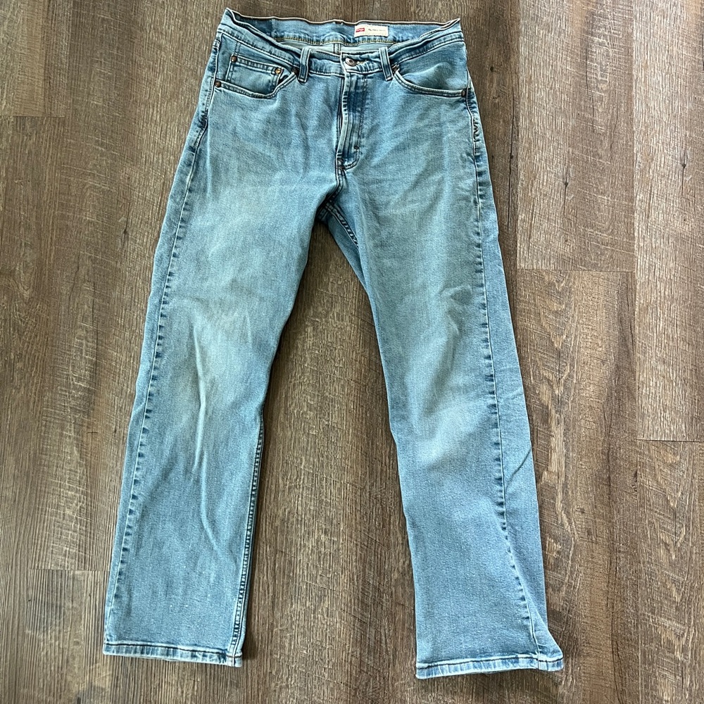 Wrangler Light Blue Relaxed Boot Men's Jeans
